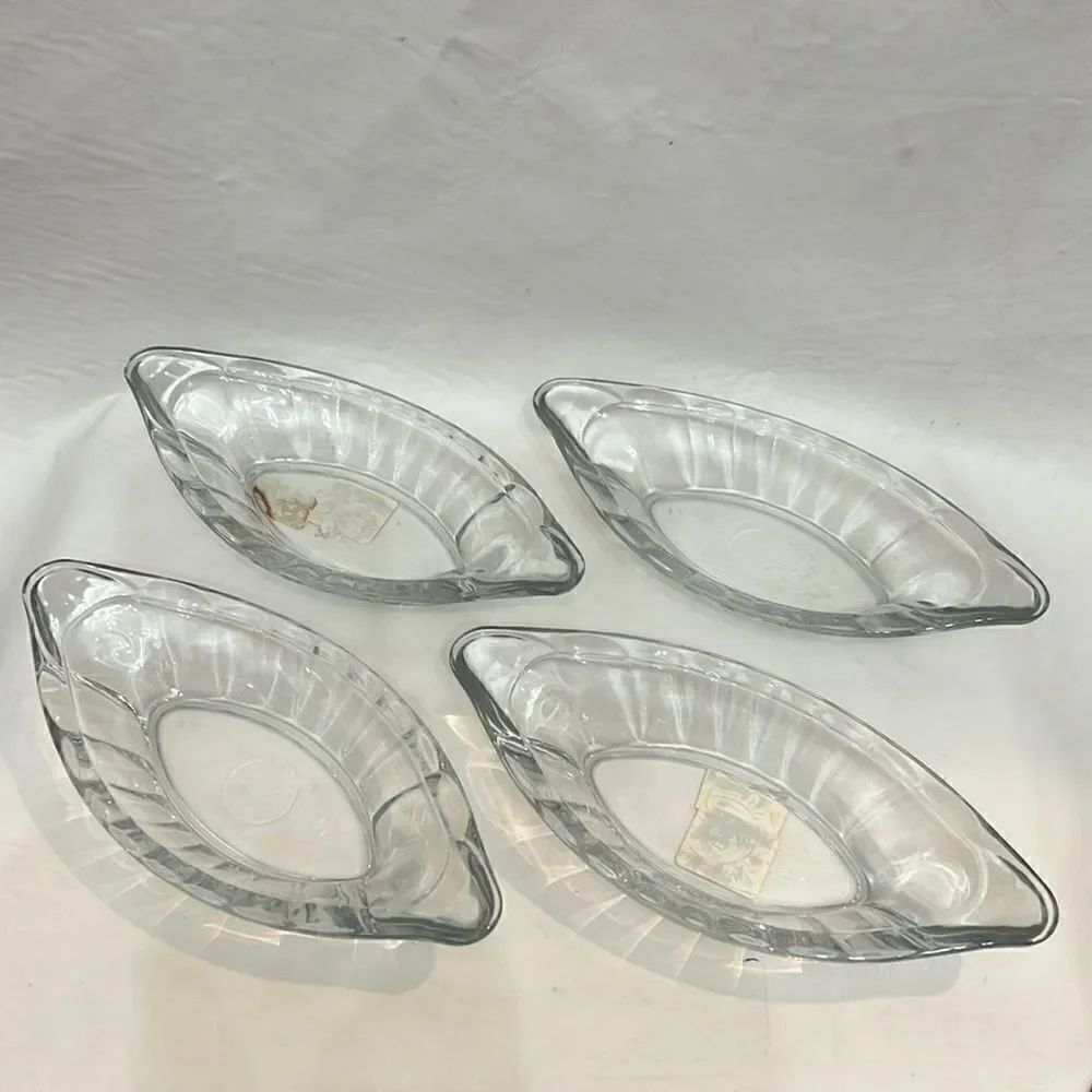 Macy’s Banana Split Boats Made USA Set Of 4 Dishwasher Safe 4 1/4 Wide 9 In Long